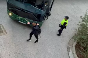 (ΦΩΤΟΣ Kerkida) Η άφιξη της Ομόνοιας