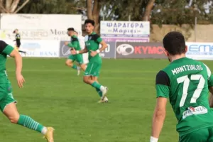 Ήττα για την Αναγέννηση Δερύνειας