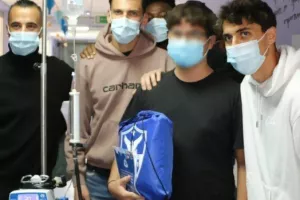 Πανέμορφη κίνηση: Μοίρασε δώρα και χαρά! (Φώτος)