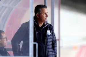 Καρμιώτισσα-Απόλλων: "Xιτσκοκικό" φινάλε με 7 γκολ και ΔΙΠΛΟ στο 90+6!