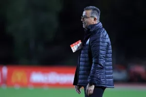 Καρμιώτισσα-Απόλλων: "Xιτσκοκικό" φινάλε με 7 γκολ και ΔΙΠΛΟ στο 90+6!