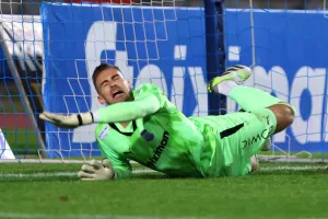 Λέουβενμπεργκ/3 points
