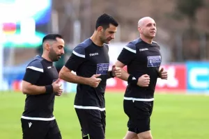 Καρμιώτισσα-ΑΕΖ: Το... μοίρασαν δύο Κύπριοι (Φώτος)