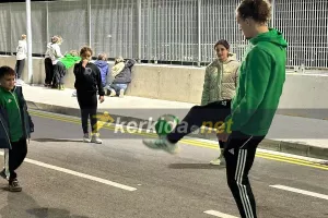 Έδειξε... κόλπα με μπάλα ο Σζόκε (Βίντεο Kerkida)