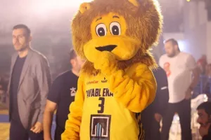 Ο ΠτΔ έκανε το τζάμπολ στο 11ο ΟΠΑΠ All Star Game (ΦΩΤΟΣ)