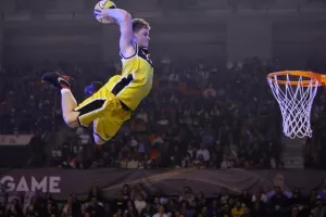 Ο ΠτΔ έκανε το τζάμπολ στο 11ο ΟΠΑΠ All Star Game (ΦΩΤΟΣ)