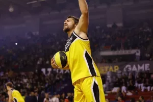 Ο ΠτΔ έκανε το τζάμπολ στο 11ο ΟΠΑΠ All Star Game (ΦΩΤΟΣ)