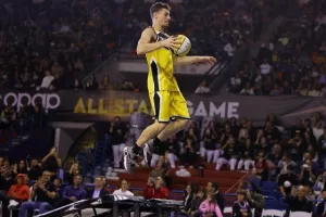 Ο ΠτΔ έκανε το τζάμπολ στο 11ο ΟΠΑΠ All Star Game (ΦΩΤΟΣ)