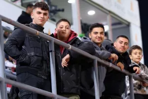 Οθέλλος-Εθνικός: Το γύρισαν οι Αθηαινίτες, αντιστάθηκε με 10 όμως δεν άντεξε!