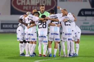 Εθνικός-Απόλλων: ΕΣΩΣΕ... τον βαθμό στον 90' η ομάδα της Λεμεσού (Φώτος)