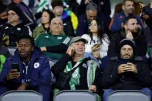 (Φωτορεπορτάζ) Ο κόσμος στο Άρης - Σπάρτα Πράγας