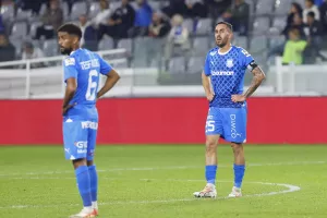 Απόλλων-Νέα Σαλαμίνα: Ερυθρόλευκο... μάγκικο διπλό - Γαλάζια απογοήτευση (Φώτος)
