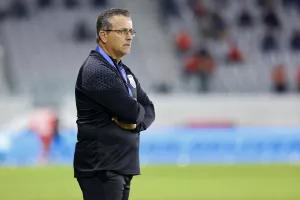 Απόλλων-Νέα Σαλαμίνα: Ερυθρόλευκο... μάγκικο διπλό - Γαλάζια απογοήτευση (Φώτος)