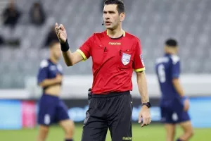 Άρης-ΑΕΖ: Ένα γκολ ήταν αρκετό για να επιστρέψει στις νίκες (φώτος)