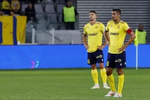 ΑΕΛ-Άρης: Τεσσάρα, κυριαρχία και (ξανά) τριπλή ισοβαθμία! (Φώτος)