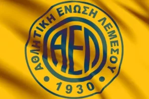 Ανακοίνωσε δημοσιογραφική διάσκεψη για την οικονομική ενίσχυση