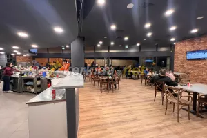 Ανακαίνιση και Sports Bar (φώτος)