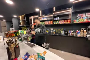 Ανακαίνιση και Sports Bar (φώτος)