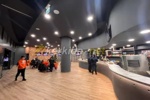 Ανακαίνιση και Sports Bar (φώτος)