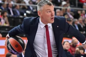 Ανακοινώνει σήμερα Γιασικεβίτσιους η Φενέρμπαχτσέ