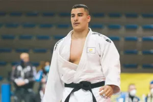 Γιάννης Αντωνίου: "Μαζί θα ανεβάσουμε την Κύπρο μας ακόμη πιο ψηλά"