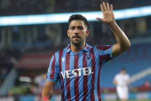 «Ο Παναθηναϊκός θέλει να κάνει τον Μπακασέτα τον πιο ακριβοπληρωμένο της ομάδας»