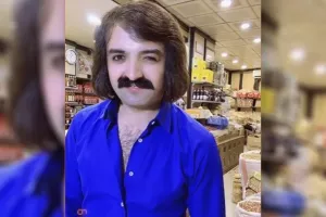 Ποιος είναι ο μυστηριώδης Τούρκος με το 70's μαλλί και μουστάκι που έγινε viral στο ελληνικό TikTok