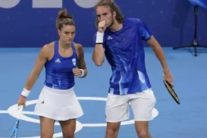 Τσιτσιπάς: «Η Μαρία και εγώ αρνούμαστε να τα παρατήσουμε»