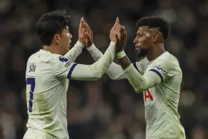 Premier League: Νέο σερί από Τότεναμ, ντεμπούτο με ήττα για Νούνο στη Νότιγχαμ