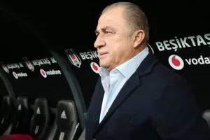 Ανταμώνει ξανά με τον Καρβαλιάλ ο Τερίμ – Αήττητος ενάντια στον προπονητή του Ολυμπιακού