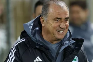 Τερίμ στους παίκτες: Για να γίνουμε πρωταθλητές και να ακούσουμε τη μουσική του Τσάμπιονς Λιγκ πρέπει να τα δίνουμε όλα!