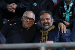 (Φωτορεπορτάζ) Ο κόσμος στο "Αμμόχωστος"