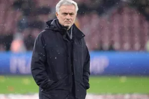 Εξετάζει Μουρίνιο σύμφωνα με την "Gazzetta dello Sport" 
