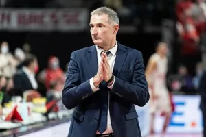 Τέλος από τη Ντιζόν ο Μάρκοβιτς παρά το 5/5 στο BCL