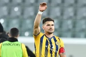 Ανακοινώθηκε ο Τεϊσέιρα