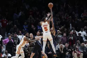 NBA Top 10: Στην κορυφή οι λυτρωτές Μάρεϊ και Σάιμονς