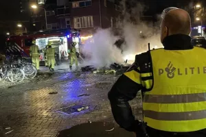 Χάος στην Ολλανδία την παραμονή της Πρωτοχρονιάς: Βίαια επεισόδια και πάνω από 200 συλλήψεις