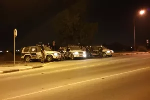 ΟΛΟΙ...