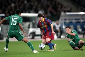 Η UEFA θυμήθηκε το απίθανο σόλο του Μέσι με τον Παναθηναϊκό (βίντεο)