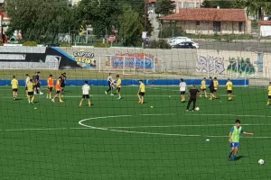 Ανώτατη Κατηγορία/Οι ομάδες που βρίσκονται στις θέσεις υποβιβασμού (Πίνακας)