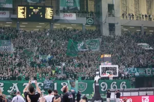 Πανικός από τους οπαδούς του Παναθηναϊκού AKTOR για ένα εισιτήριο για το ντέρμπι με τον Ολυμπιακό