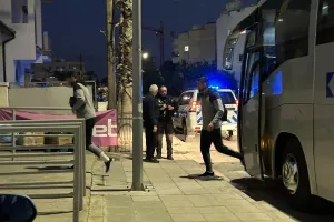 Φώτος Kerkida/Άφιξη αποστολής της ΑΕΚ