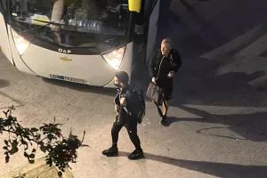 Η άφιξη της ΑΕΛ (φώτος)