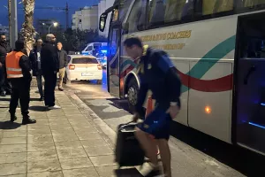Η άφιξη του ΑΠΟΕΛ στο "Αμμόχωστος-Επιστροφή"