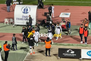 Νίκη με... συγκρατημένο χειροκρότημα από τους Παφίτες (βίντεο kerkida)