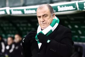 Παναθηναϊκός: «Στροφή» στο ντέρμπι με την ΑΕΚ - Στην τελική ευθεία για στόπερ