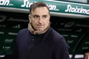 Ξέσπασμα Καρβαλιάλ: «Προσπάθησαν να μας γ@@@@@, αλλά δείξατε πως είστε ποδοσφαιριστές με αρχ@@@@»