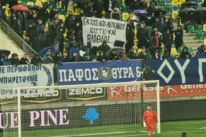 Αντίδραση... οι Παφίτες