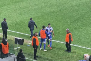 Παρέμβαση VAR - Κόκκινη στον Αρτυματά