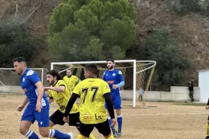 Παηνηγυρική πόζα των νικητών (φώτος)